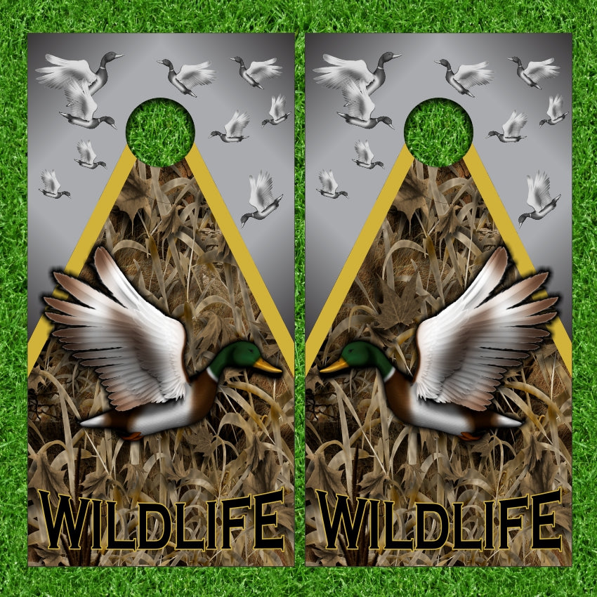 Mallard Duck Triangle Grassy Camo Cornhole Wraps